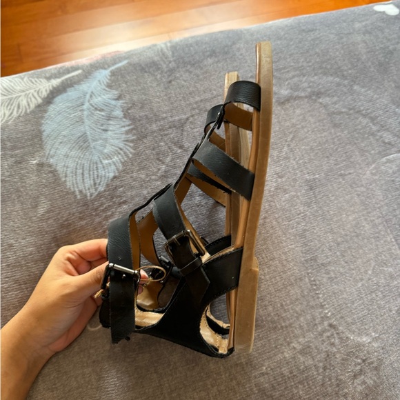 Black sandals - Picture 2 of 3